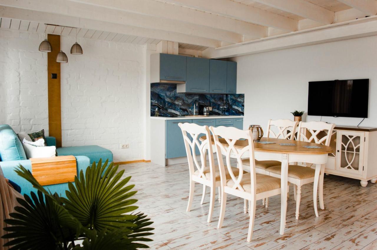 Seaside Apartments Roja Extérieur photo